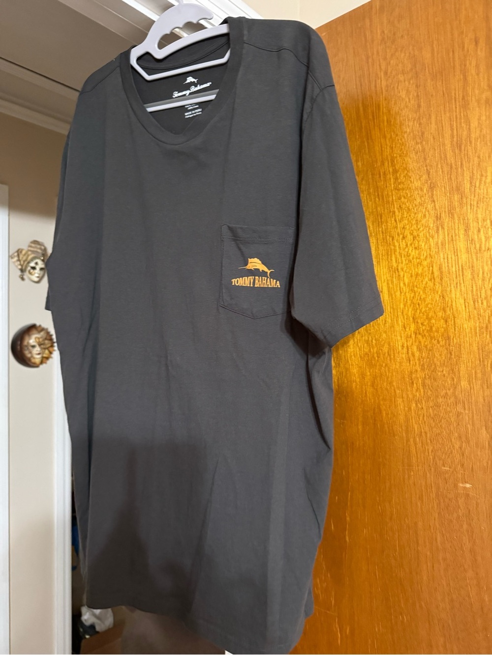 Tommy Bahama Black Short-Sleeve Pocket Tee with Gold Logo